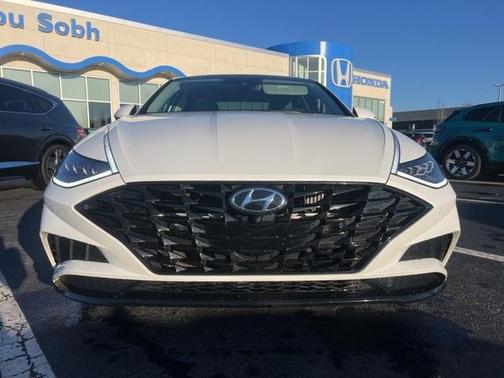 2021 Hyundai SONATA Limited