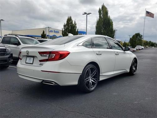 2022 Honda Accord Touring 2.0T