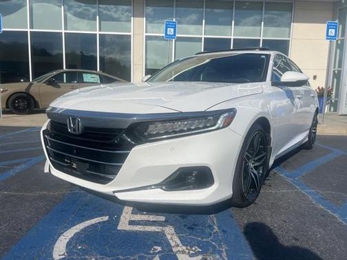 2022 Honda Accord Touring 2.0T