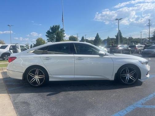 2022 Honda Accord Touring 2.0T