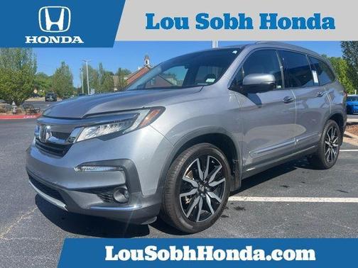 Lunar Silver Metallic 2019 Honda Pilot Touring 7-Passenger