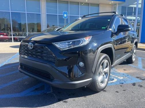 2021 Toyota RAV4 Hybrid XLE Premium