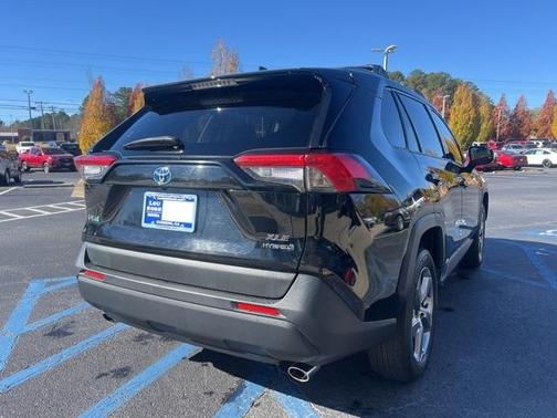 2021 Toyota RAV4 Hybrid XLE Premium