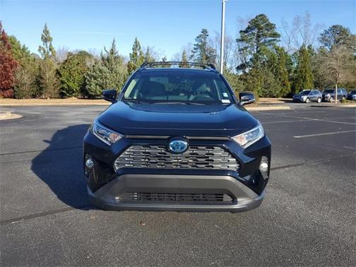 2021 Toyota RAV4 Hybrid XLE Premium