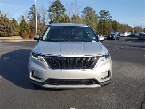 2023 Kia Carnival LX