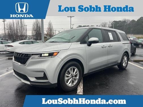 2023 Kia Carnival LX