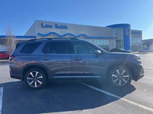 2023 Honda Pilot Elite