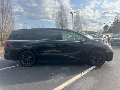 2024 Honda Odyssey Sport
