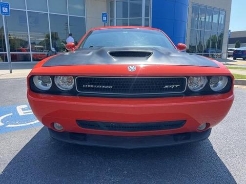 2009 Dodge Challenger SRT8