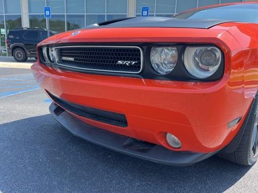 2009 Dodge Challenger SRT8