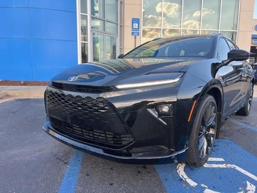 2025 Toyota Crown Signia 