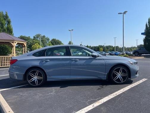 2022 Honda Accord Hybrid Touring