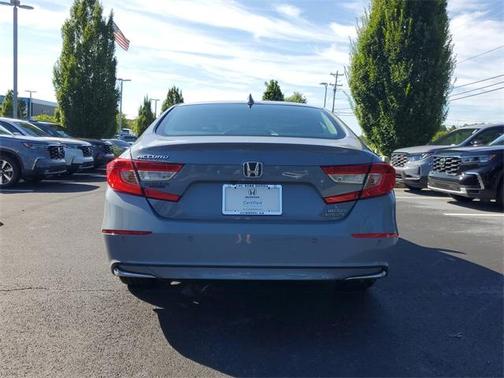2022 Honda Accord Hybrid Touring