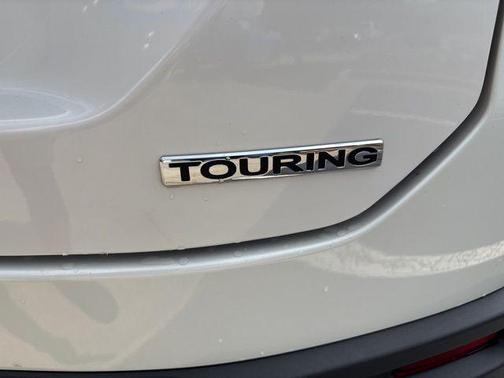 Platinum White Pearl 2025 Honda Pilot Touring