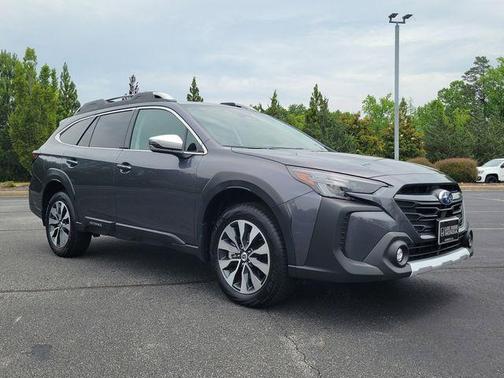 Magnetite Gray Metallic 2024 Subaru Outback Touring XT