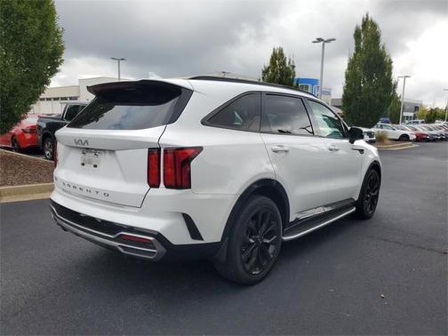 2022 Kia Sorento SX