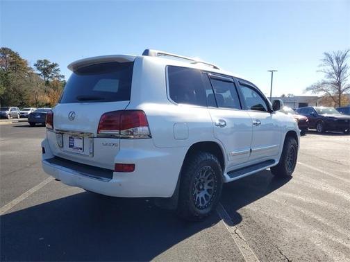 2014 Lexus LX 570 Base