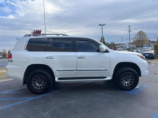 2014 Lexus LX 570 Base