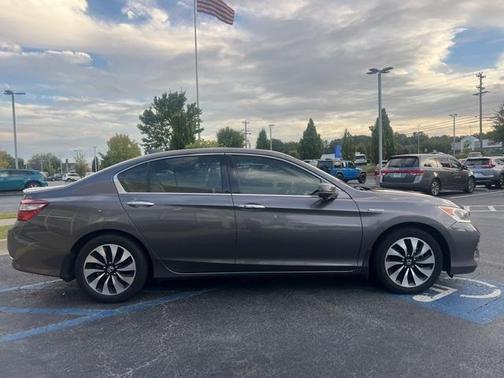 2017 Honda Accord Hybrid EX-L