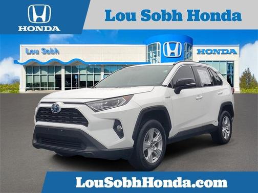 2020 Toyota RAV4 Hybrid XLE