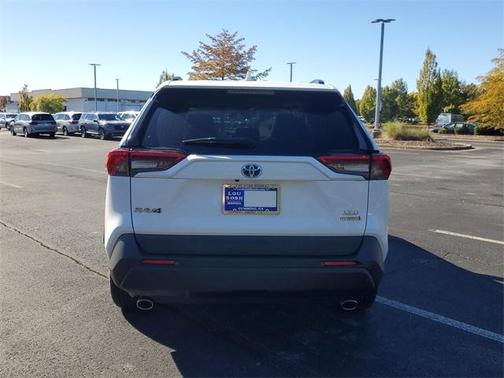 2020 Toyota RAV4 Hybrid XLE