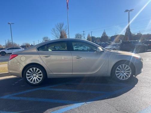 2012 Buick Regal Base