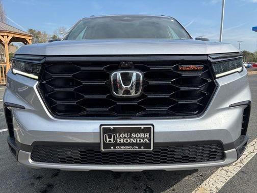 Lunar Silver Metallic 2024 Honda Pilot TrailSport