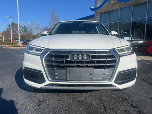 2018 Audi Q5 2.0T Premium Plus