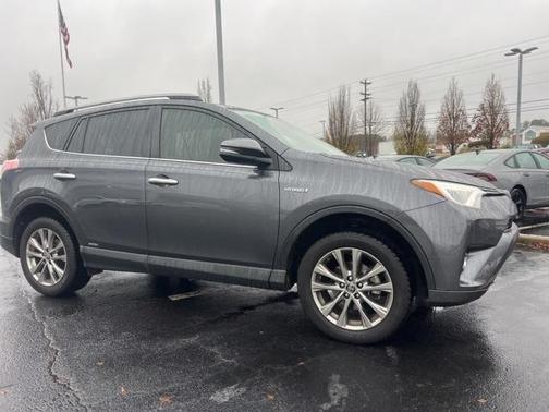 2017 Toyota RAV4 Hybrid Limited