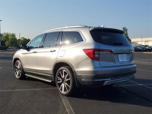 2019 Honda Pilot Touring 7-Passenger