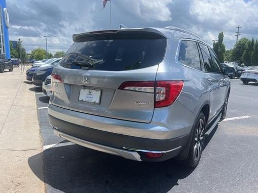 2019 Honda Pilot Touring 7-Passenger
