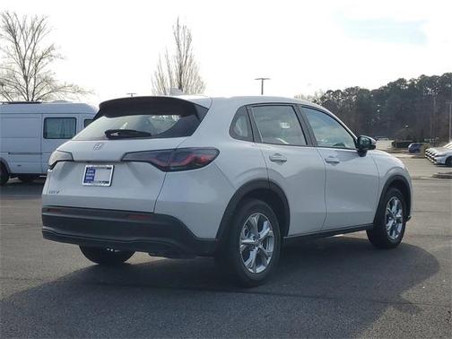 2025 Honda HR-V LX