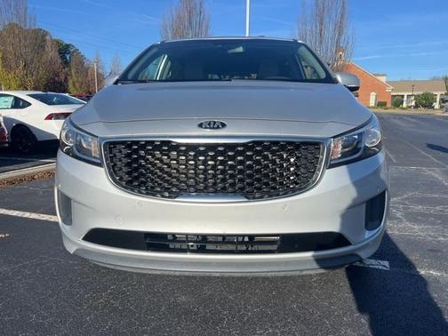 2018 Kia Sedona LX