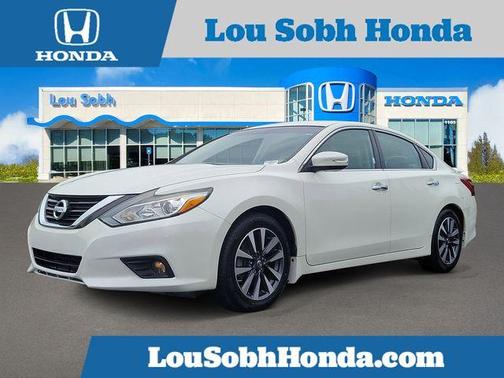 Pearl White 2016 Nissan Altima 2.5 SV