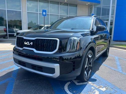 Ebony Black 2023 Kia Telluride EX