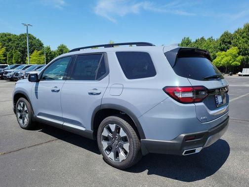 Sonic Gray Pearl 2026 Honda Pilot Touring