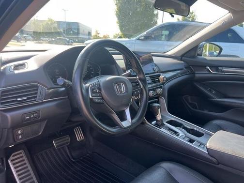 2022 Honda Accord Sport SE
