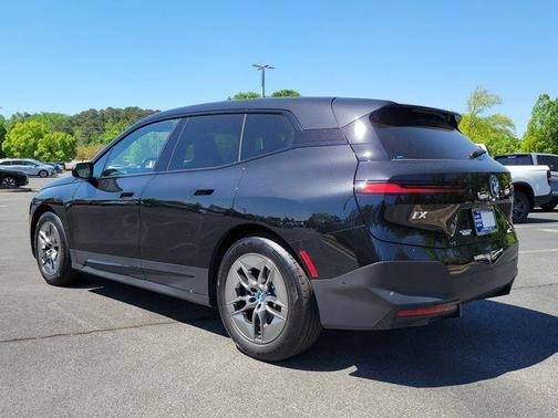 Black Sapphire Metallic 2022 BMW iX xDrive50