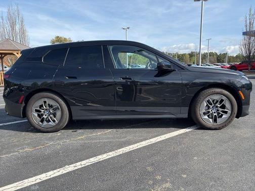Black Sapphire Metallic 2022 BMW iX xDrive50