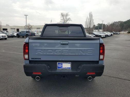 Sonic Gray Pearl 2026 Honda Ridgeline Black Edition