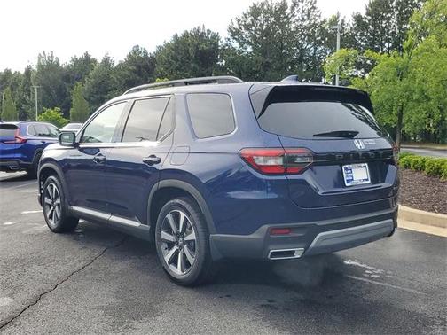 2025 Honda Pilot Touring