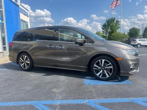 2019 Honda Odyssey Elite