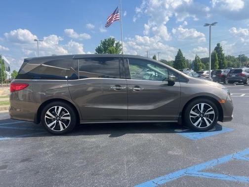 2019 Honda Odyssey Elite