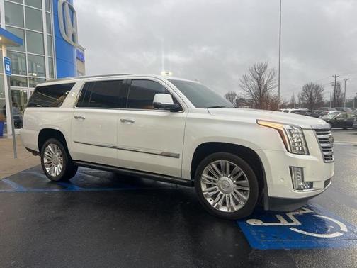 2018 Cadillac Escalade ESV Platinum