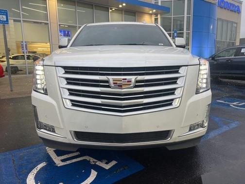 2018 Cadillac Escalade ESV Platinum
