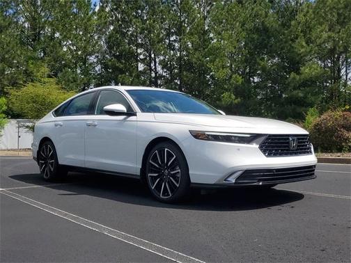 2025 Honda Accord Hybrid Touring