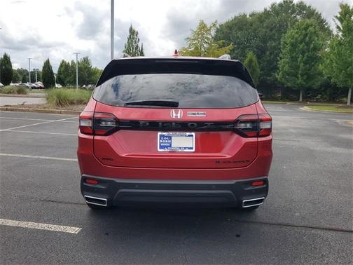 2025 Honda Pilot Black Edition