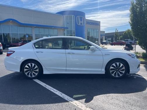 2017 Honda Accord Hybrid Touring