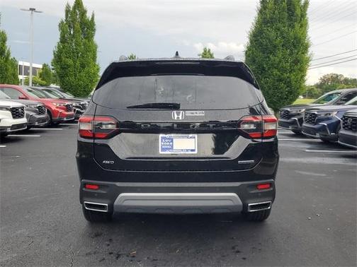 2025 Honda Pilot Touring+