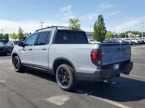 2025 Honda Ridgeline Black Edition
